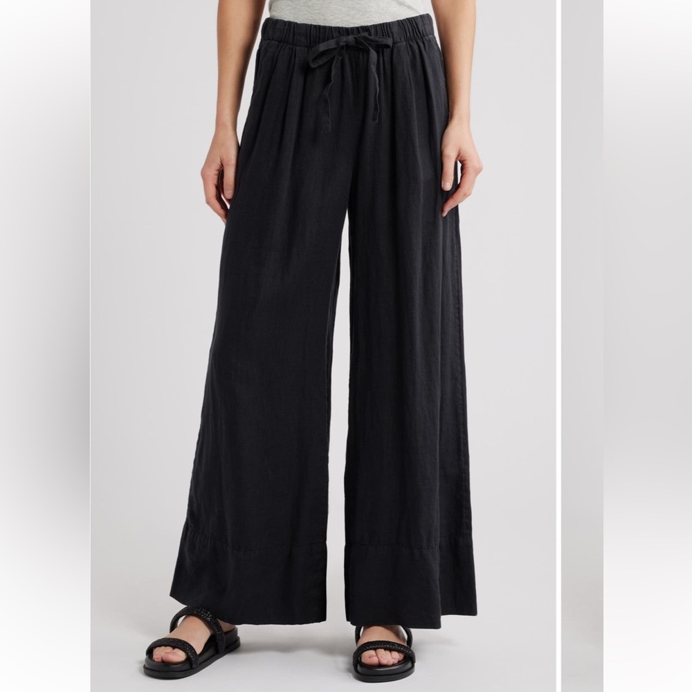 Caslon® Wide Leg Linen Pants in Black